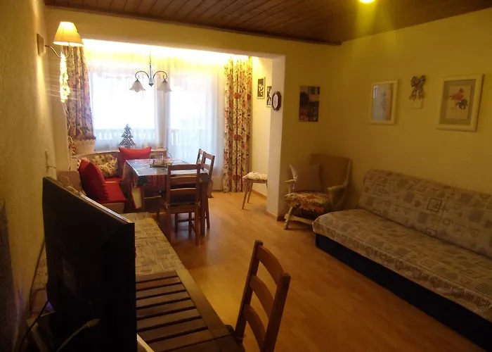 Haus Frank Nr 7 By Monicare アパート ゼーフェルト・イン・チロル